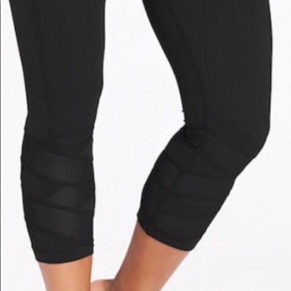 ATHLETA Black Mantra Capri Legging Black Mesh XS - Picture 3 of 10
